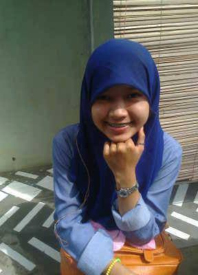 GOD IS IN MY HEART AND ISLAM IS MY SELF ~ || SITY RUKMANA ||DEDI SURYADI || 03012013