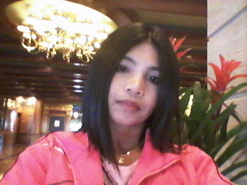 hello apa khabar semua nya,i love you all
