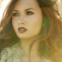 Ruiva_Desi's profile picture. I'm Lovatic @ddlovato→ Euu queroo.
Euu PossO.
Euu coonsiigO ←
●๋• Siimplees αssiim ~
Twittando até o fim! ;p
