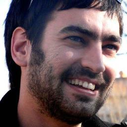 Politòleg i analista de dades. Especialitzat en opinió pública, comportament polític i visualització de dades. De Girona, vivint a Barcelona.