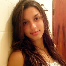 tenho 16 anos Directioner , adooro tirar fotos haha. Futura Mrs. Horan