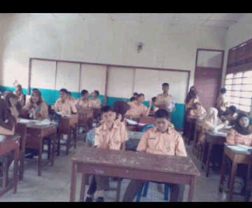 HaloKepopers!!Selamat Datang DiAkun Kelas X.B yang Keceh!SMA9♥ missGOSIP @shelamonita_HC @RahmahAR_ @Dwik_kidiw | Jangan lupa KEEPSMILE ♥
