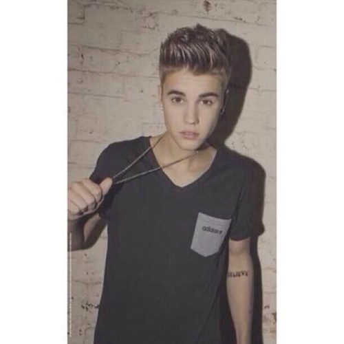 belieber since '09 and i dont plan on ever changing that. ♡ *new account, old one got deleted :( ~ DON'T BE NOT SWAGGY!