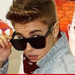 She say she love my lolly
