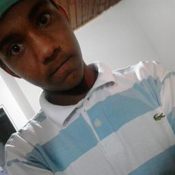 - Não se iluda com um Sorriso porque o coringa mata Rindo .