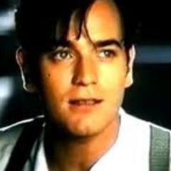 A writer who ran away from paris with his love- Married to @Satine_RP and has a beautiful baby girl :)