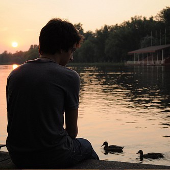 هنآككَ أشخآإص قلوبهممَ آقوى ممَن عظآمهمم×.