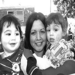 Sou a mulher que ama e me sinto amada! sou a MÃE realizada ! 

nicole e rafael meus dois amores