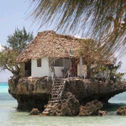 Luoghi e Case da Sogno per fuggire da Tutto e da Tutti ;)
Se Viaggi e Vacanze sono la Tua Professione. Scrivici.  Seguici Su Facebook