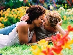 Im just a Beautiful #BlackWomen who Loves Interracial Relationships & has decided to take a stand for Black Women &White Men!!!