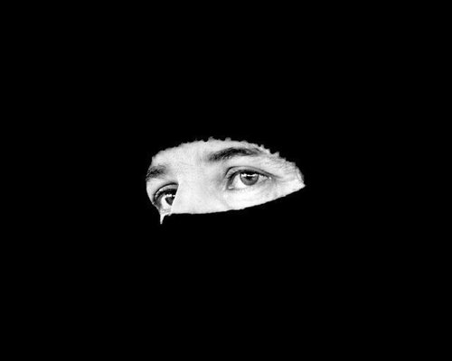 Quien tiene la información quien la conoce, tiene el poder, y no cualquier poder, sino el poder de decisión, que es el más importante.