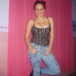 Holiis.. seguimee y te sigoo
  :* besos