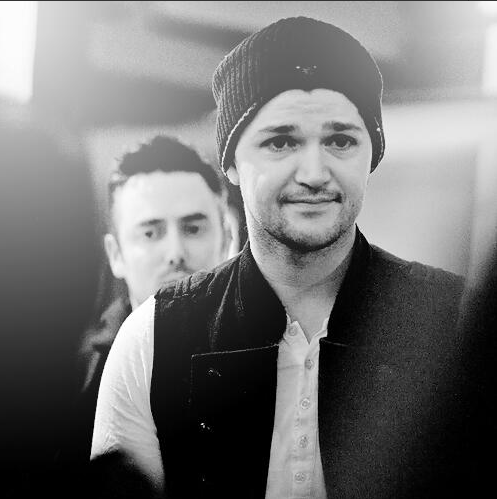I created a second account so I can spam as much as I want :-) #mtvhottest The Script