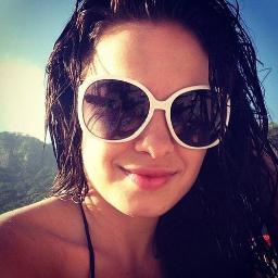 É uma música meio safadinha‏”  respondida e oficializada pela minha rainha @Lua_Blanco