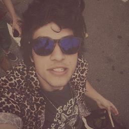 Mas se você quiser chorar, eu quero sempre estar aqui... @ChayLeao