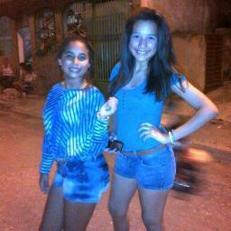 Hola NOse Que Poner Aki Sigueme Y Te sigo chao.:*