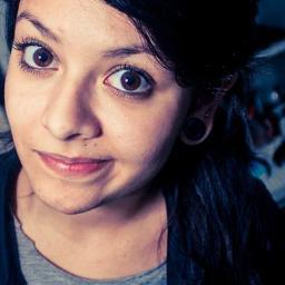 Sócia e assistente no Matheus Figueredo Foto & Vídeo...
Amo o meu fotógrafo lindo @_frango_
Confere e curte ai! 
http://t.co/ngqRZpoF