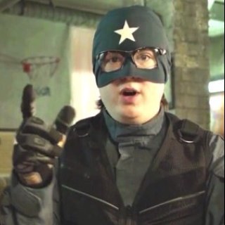 Hello. I am a amatuer crime fighter. My name is Battle Guy. I may be green but that doesnt mean i wont kick some ass!