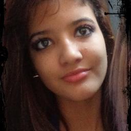 Eu sou diferente de um jeito divertido e especial :P....Sem Deus eu não seria nada ;-).Com Deus eu consigo o sobrenatural ;-),o impossível !!! :P