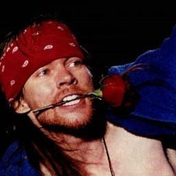 Maas Em Meeu Coraçãao Teenho Seentimentoos Quee Nuncaa Deemostreii 
                                          -Guns N' Roses