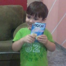 olá amiguinhos tudo bem ? tenho 3 aninhos e sou muito zoero UASHUAHSHAHSAS´DJANFANFNANFA