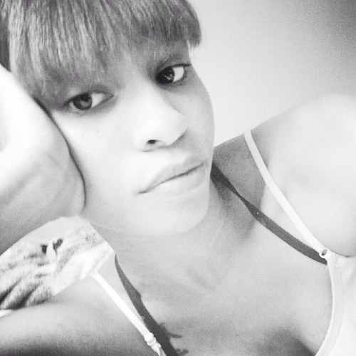MY LIFE YOUR ENTERTAINMENT 21| College graduate| mom of 3| wife of rodney granger| follow me I follow back:)