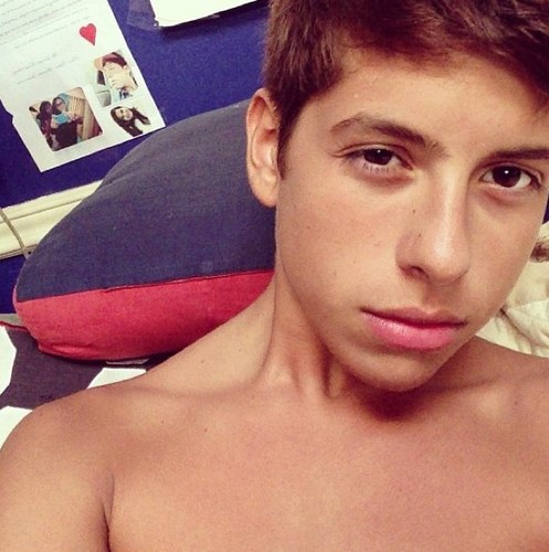 Cuenta official de venezuela/dedicada al hermoso y perfecto de @matthunter123/Aqui encontraras todo sobre el/Si eres hunters no esperes mas y da follow.