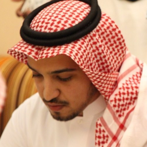 مهندس نقل طاقة
أُحاول جاهداً هندسة حياتي
 تُرهقني كثيراً قضايا أُمتي ووطني