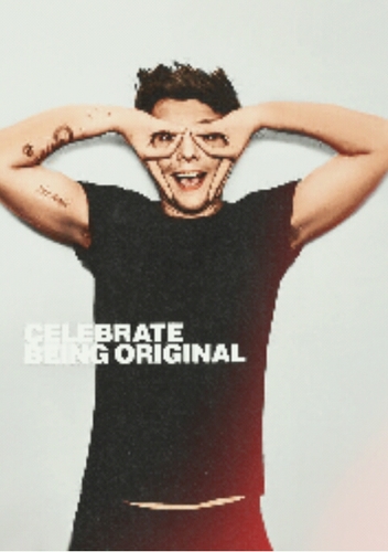i feel like i need to tell you that your beautiful. thats all:) hi im lillie.