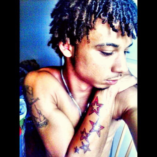 IG: @I_promise_ima_swagg