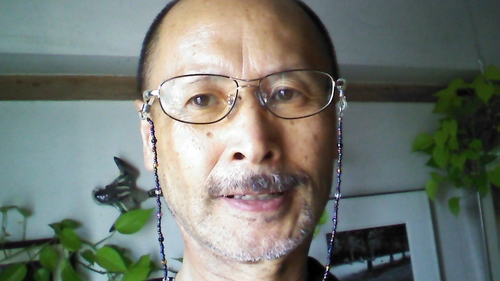 zoom、Skypeで外国人に日本語の個人Lessonをしています。 趣味は読書、映画・音楽の鑑賞です。古典など和歌への興味旺盛で、大和ことばの美しさに魅力を感じています。https://t.co/9MzwPXajC8
