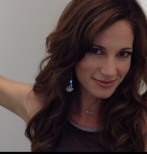 Rach_Jacobson's profile picture. Loving Significant to Peter, dedicated mother, & good cook. Family is what's most important. Based on Shelly Crane's series, Significance. (@SignificanceTM)