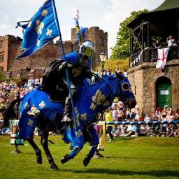 Tamworth is simply amazing! 
A Twitter account that promotes all that is great about Tamworth.