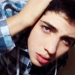 18. #GAY #TeamBottom #YourBoyfriend FOLLOW ME
