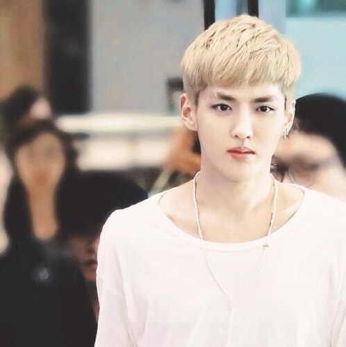 ถ้าจะฟอลกลับ @sptermbeiieii /จะไม่ฟอลก็ได้แล้วแต่ ~