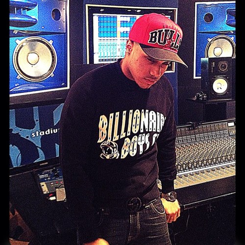 StutterDash's profile picture. Rapper I Songwriter - Being broke is childish and I'm quite grown FOR BOOKING EMAIL STUTTERDASH@GMAIL.COM #BMB #UKNOWEDOTHIS #BRDFM http://t.co/vxoc4VmxZW