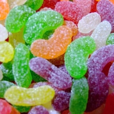 簡単 お菓子レシピ On Twitter あっという間クッキー 小麦粉100g 砂糖30g マーガリン50gを全部ビニール袋に入れて揉んで混ぜる 袋に入れたままひとまとめにし 麺棒で伸ばす お好みの型で抜き 170 のオーブンで20 25分焼いて完成