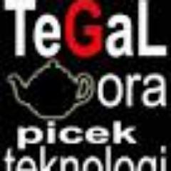 Emang enyong wong tegal tapi ora picek teknologi...yg penting senang bersama..selama-lamanya