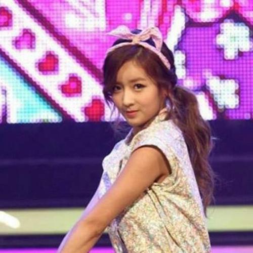 Yoon Bomi Apink~ | [No Agency] | 93L | kece-bur empang B) |kimjhyyo kkpro| belom lagi'-'(?)