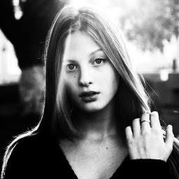 PolinaPrus's profile picture. 