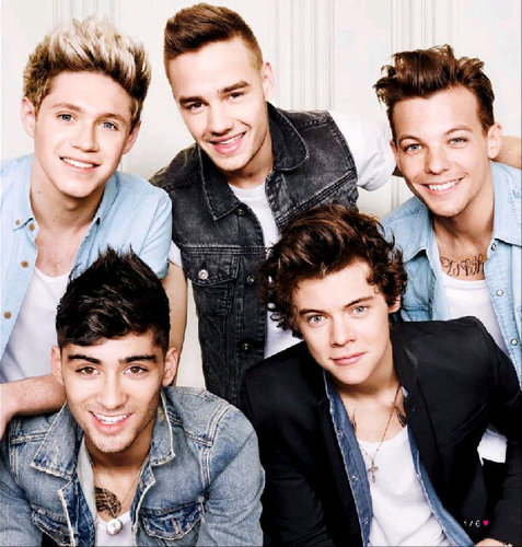 Indonesian Directioners Fanbase. We have nothing to said here. Just stay here with Indonesian Directioners #1Dfamily