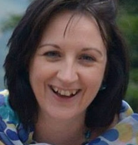 Mother of 2 and sister of 4. Want to work hard, have fun and make a difference. Views my own.
