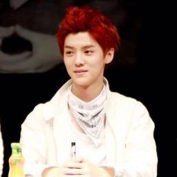 ♣Hi ผมลู่หานหล่อครับ {luhan exo-k Not rea}
 ถึงพี่จะแก่แต่ก็ทำให้เพลียได้? ฟอลมาให้ผมดูแลทั้งตัวและหัวใจคุณสิครับ #lhorKrub