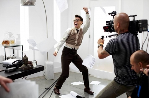 Crazyyy Direeectiiiiioooooooonnnneer