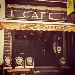 A Euro style gem serving the best coffee in New York with a loyal following of creative directors and writers in the most exquisite space around.