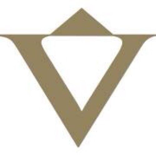 Private Luxury Villa Rentals with 5-Star Hotel Services. Miami - Aspen - St. Tropez
