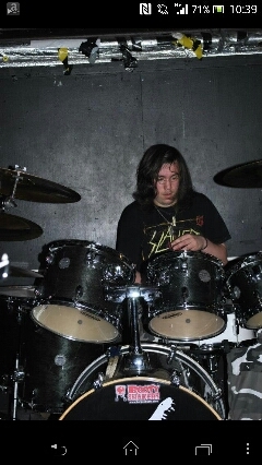 Ryan. I drum a lot. I love @carxphernelia. ECW.