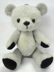 mimimi3200's profile picture. 6歳娘の母。ゆるキャラ、 ぐれキャラ、pickles the frogが好きです。