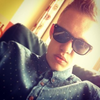 add snap/insta: stijnsoldaat