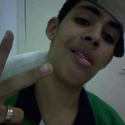 Não tenho quase nada, mas possuo o que muitos talvez não tenham: o prazer e a gratidão de ser feliz! Obrigadoo meu Deus!
